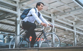 Verhoging fietsvergoeding vanaf 1 januari 2024: hou rekening met een aantal grenzen!
